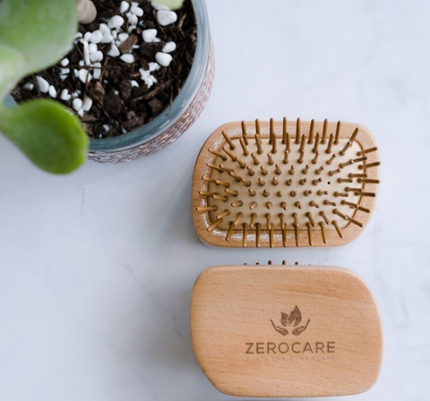 zerocare - gentle bamboo detangler brush (bronze winner - london pure beauty awards 2020)