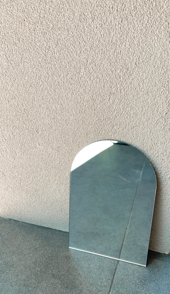 Arch Acrylic Desktop Mirror